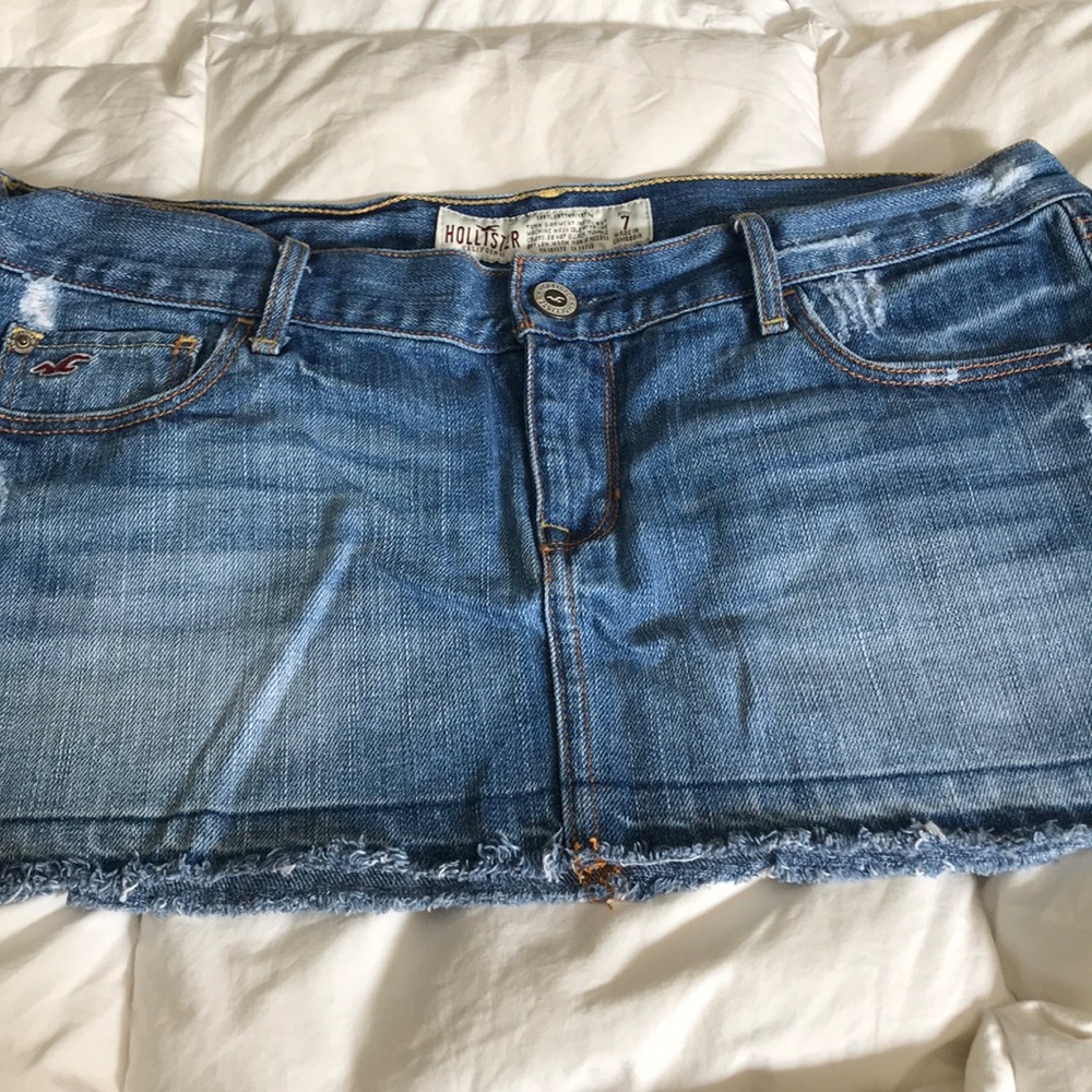 Hollister shirt